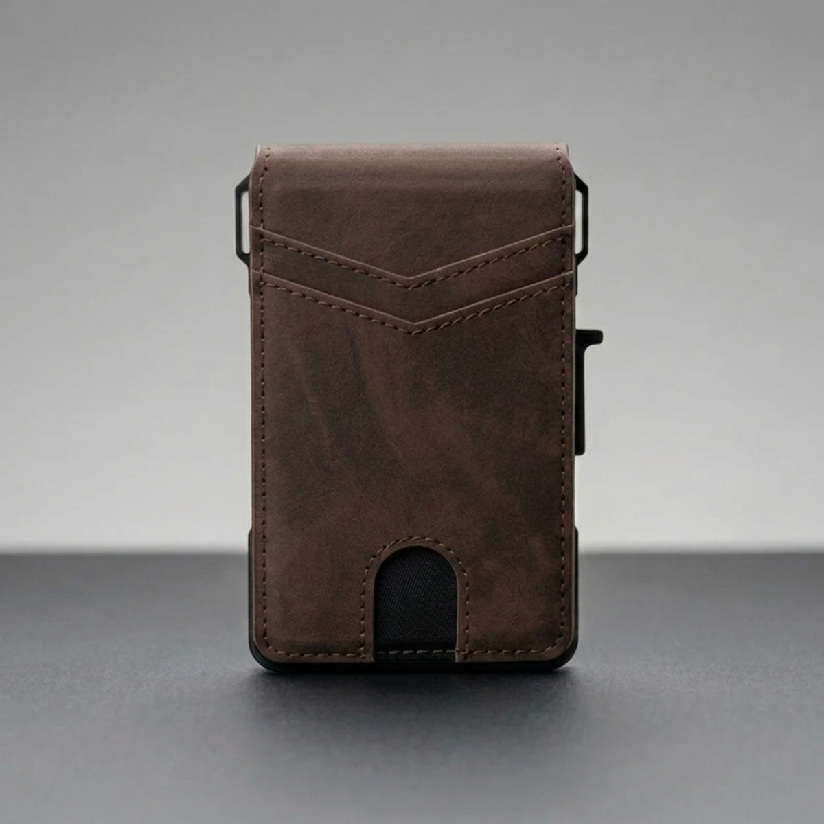 Minimalist Wallet - Maximum Capacity. Minimal Footprint.